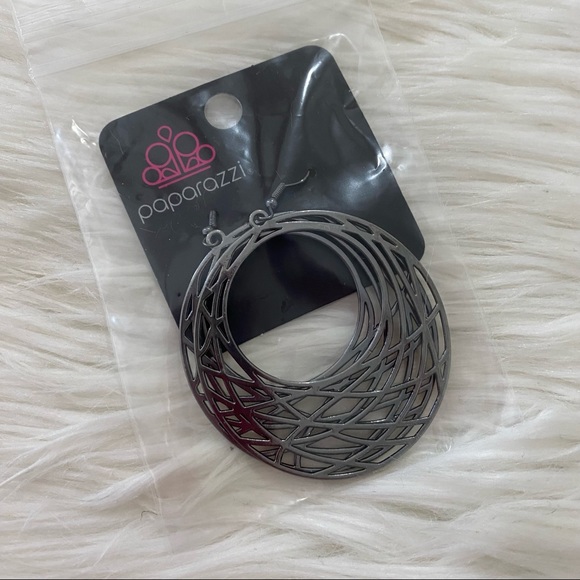Lot of 3 Pairs NWT Paparazzi Earrings - Picture 2 of 4